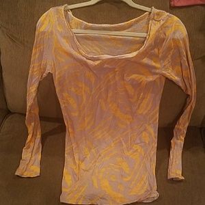 Scoop neck long sleeve